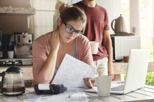 Debt Consolidation: A Comprehensive Guide to Weighing the Benefits and Drawbacks for Financial Ease